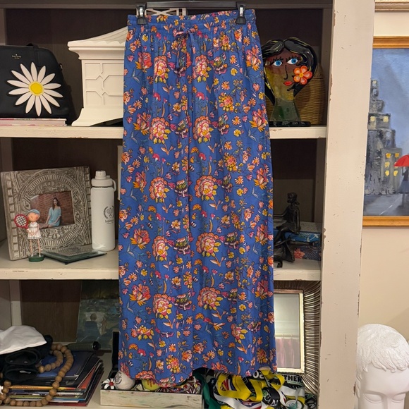 Ro's Garden Pants - Ro's Garden Nico pant pants blue floral lightweight drawstring elastic Large L